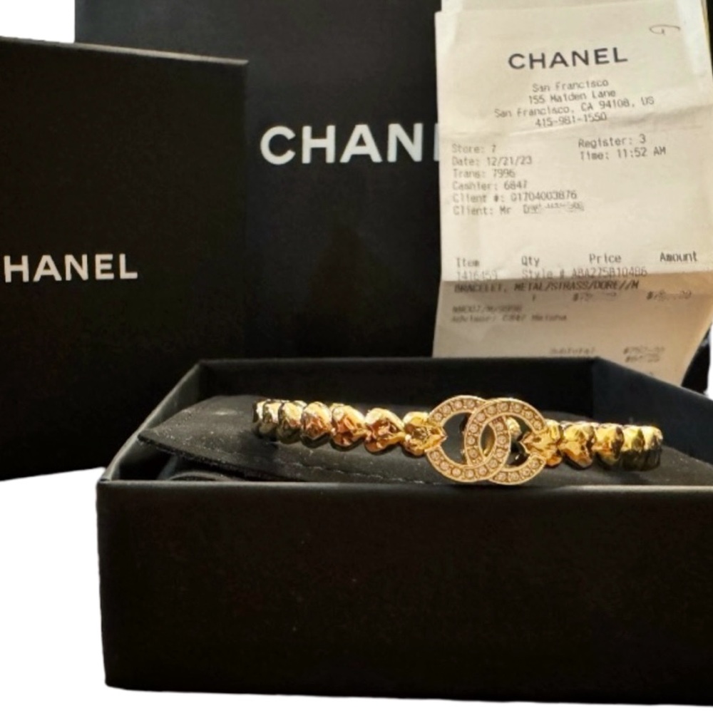 Chanel: 2023 SS Crystal CC Heart Link Cuff S Bracelet. NEW in Original Packaging